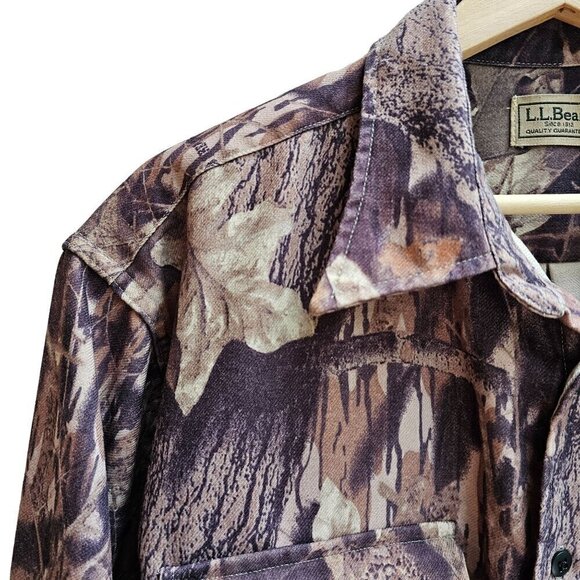 L.L.Bean Men's Camouflage Button-Up Shirt, Loose Fit, Long Sleeves, Size Large - Picture 8 of 12